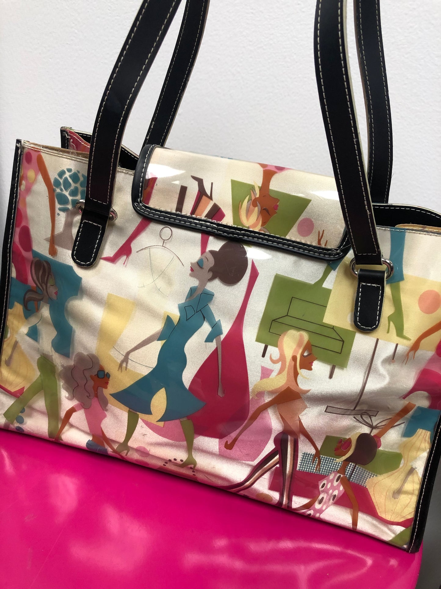 Vintage Style is She Bag
