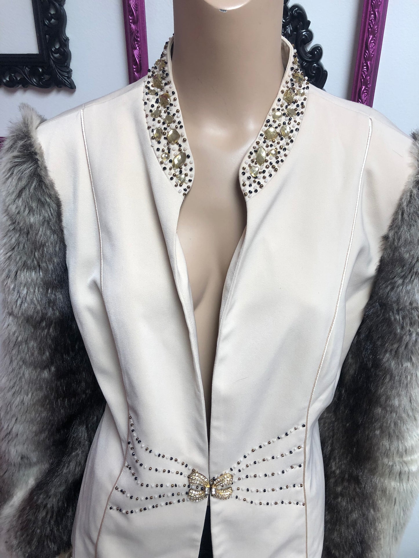 Vintage Cream De La Fur Blazer Size L