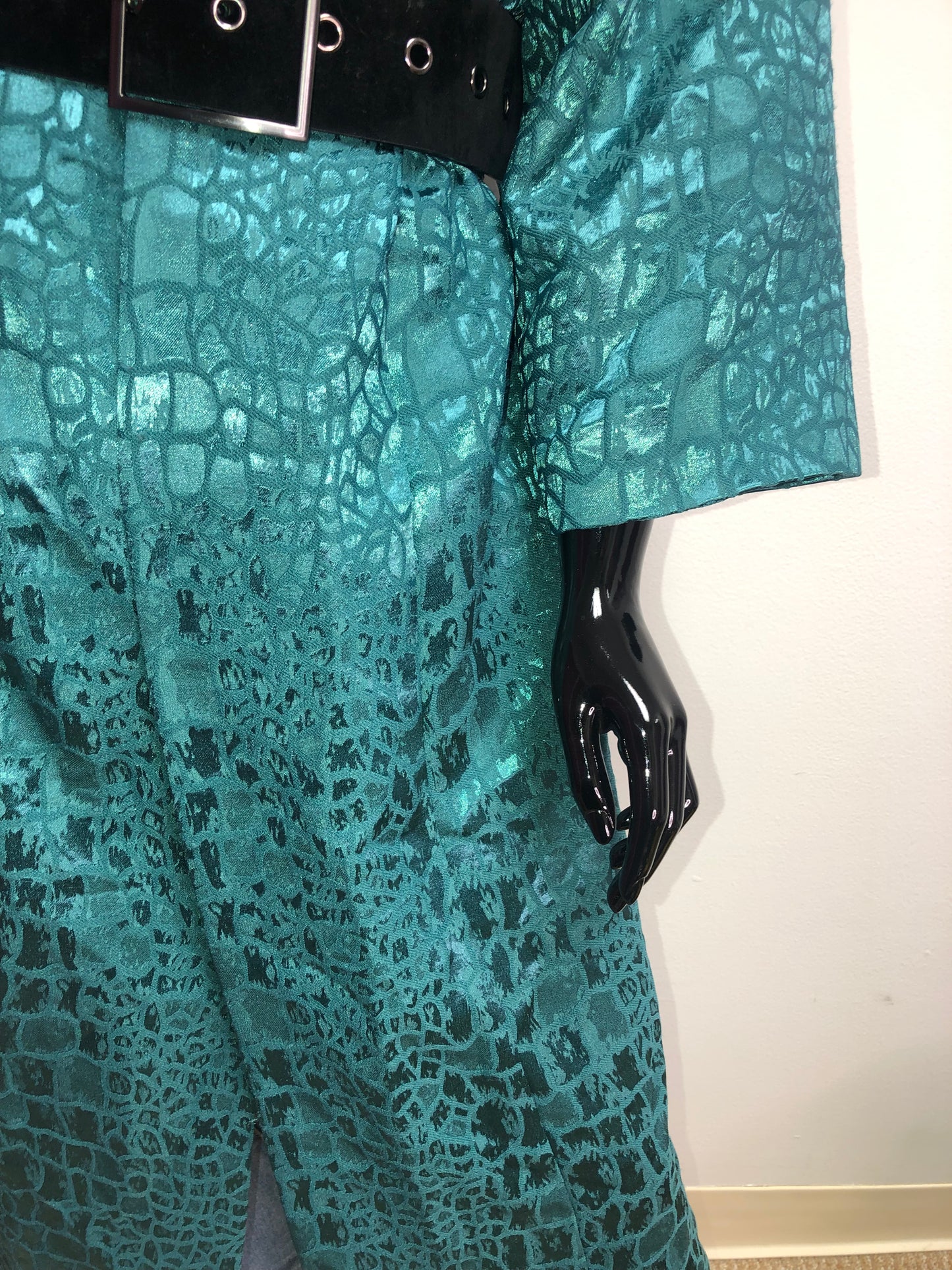 Vintage Teal Taylor Duster Size Free up to XL