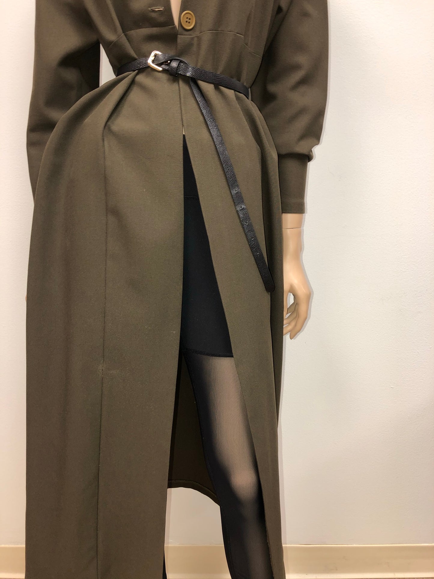 Vintage "Dirty Money" Duster Size M